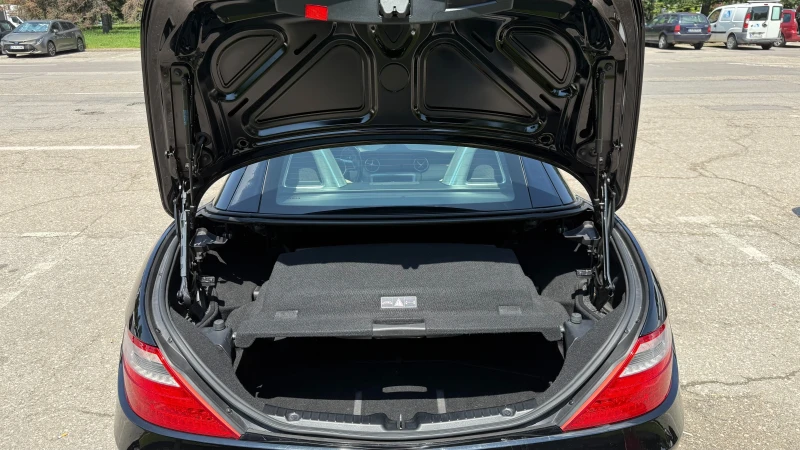 Mercedes-Benz SLK 250 AMG, снимка 16 - Автомобили и джипове - 52877920