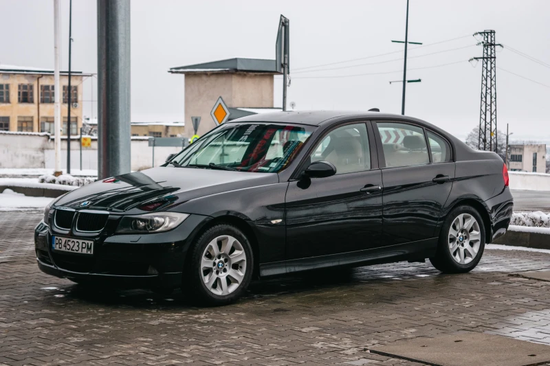 BMW 320, снимка 3 - Автомобили и джипове - 48667192