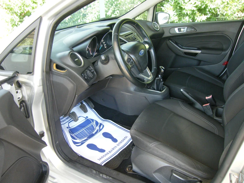 Ford Fiesta 1.5TDCI, снимка 8 - Автомобили и джипове - 50966490