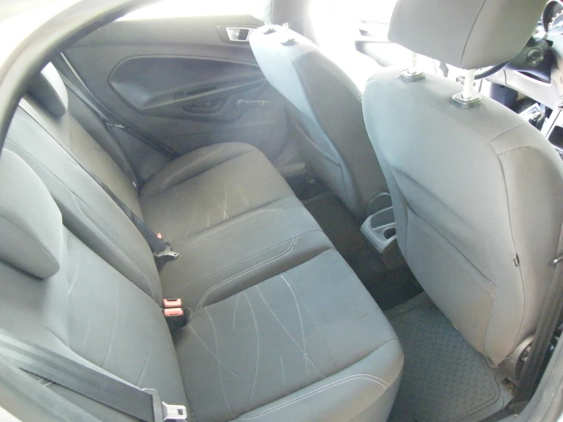 Ford Fiesta 1.5TDCI, снимка 14 - Автомобили и джипове - 50966490