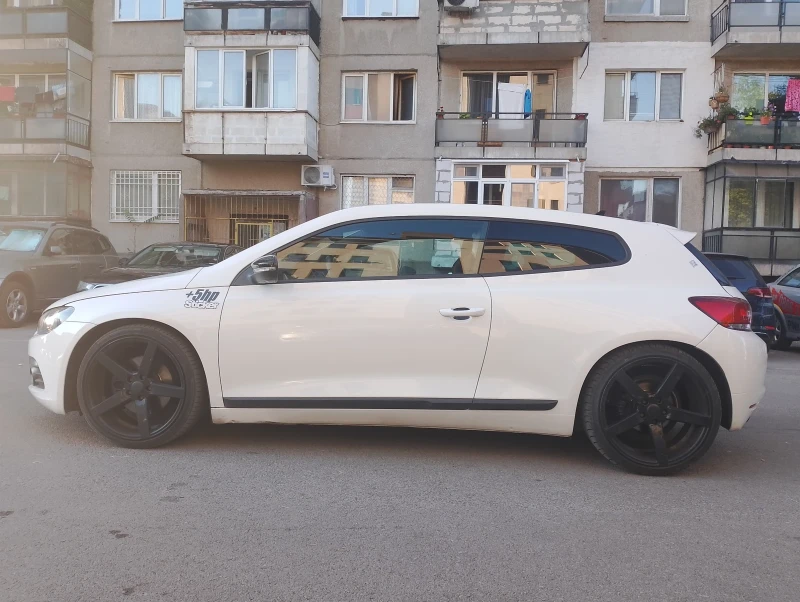 VW Scirocco 1.4L TSI, снимка 2 - Автомобили и джипове - 51726919