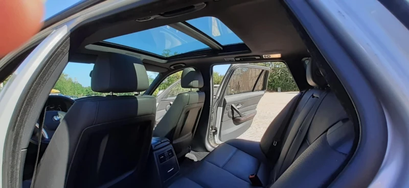 BMW 320 I, снимка 7 - Автомобили и джипове - 51778383