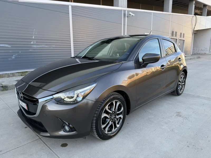 Mazda 2 1.5i 16V Skyactiv-G Revolution-115PS, снимка 2 - Автомобили и джипове - 52634986