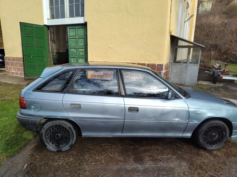 Opel Astra 1.4 turbo, снимка 3 - Автомобили и джипове - 52670832