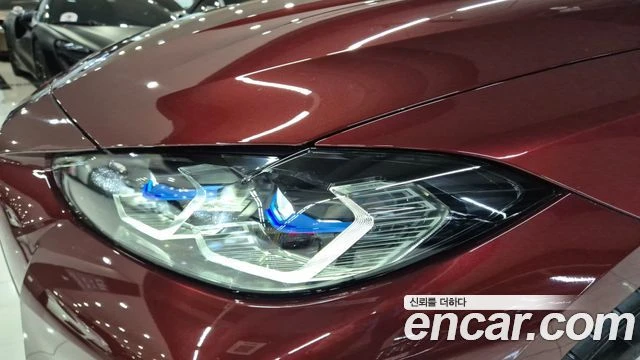 BMW i4, снимка 5 - Автомобили и джипове - 56267182