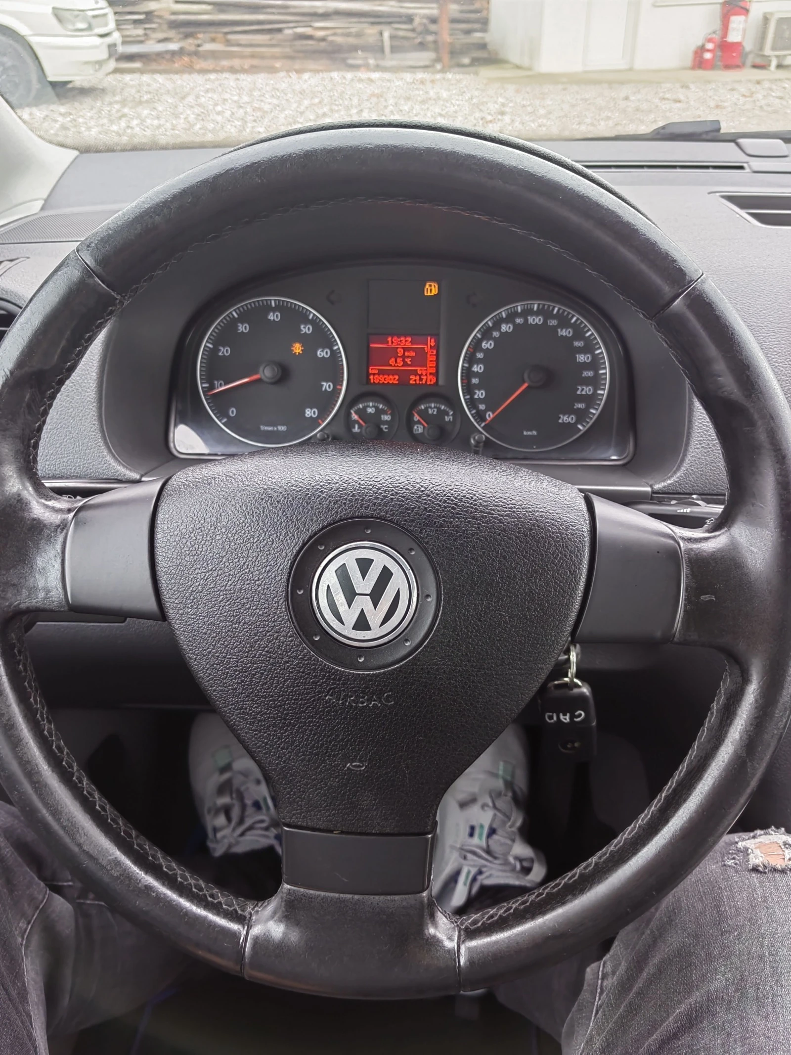 VW Caddy   Пътник ECOFUEL | Mobile.bg — изображение 12