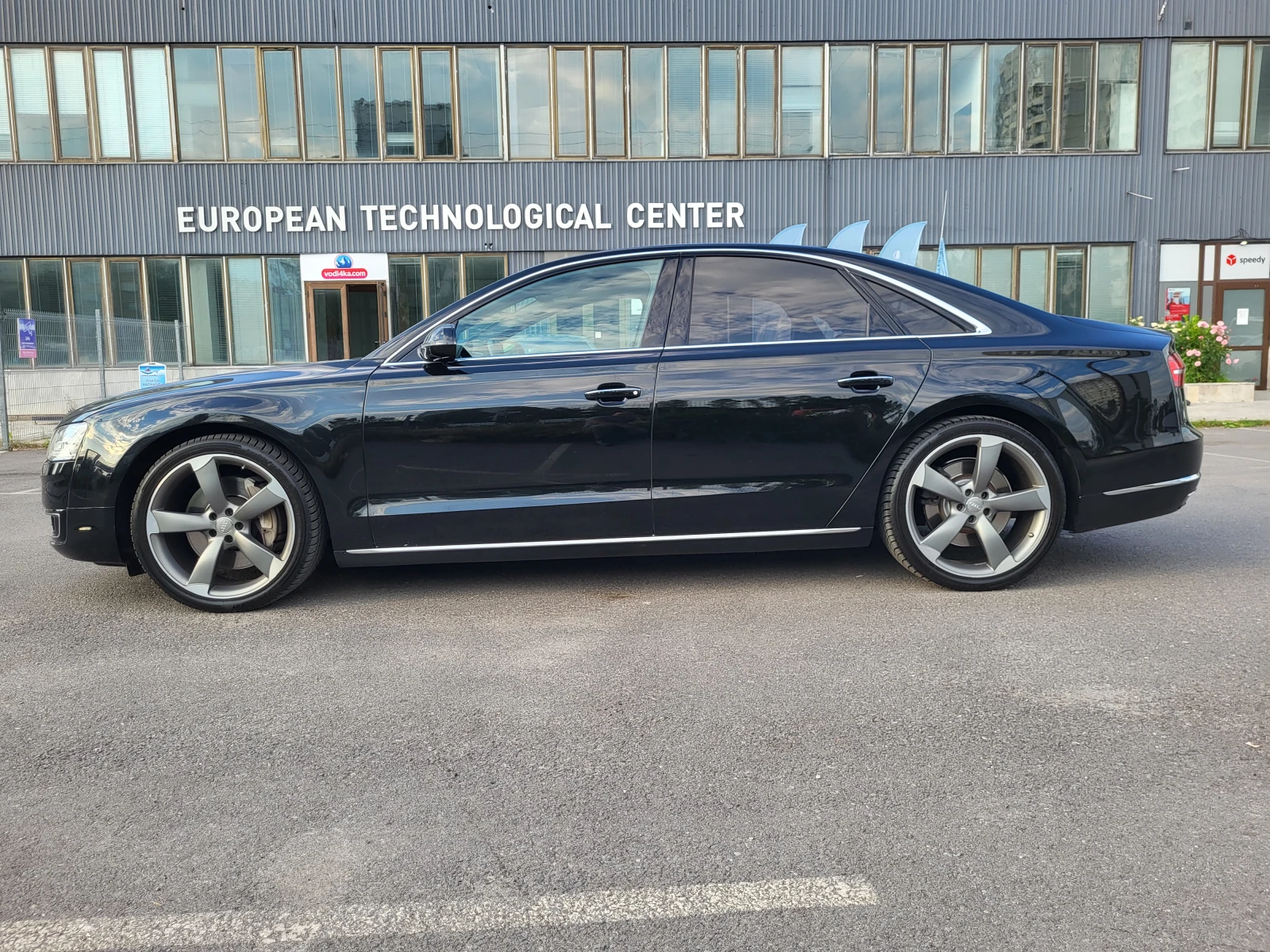 Audi A8 4.2 TDI/MATRIX/ROTOR 21/HEADUP/ - изображение 10