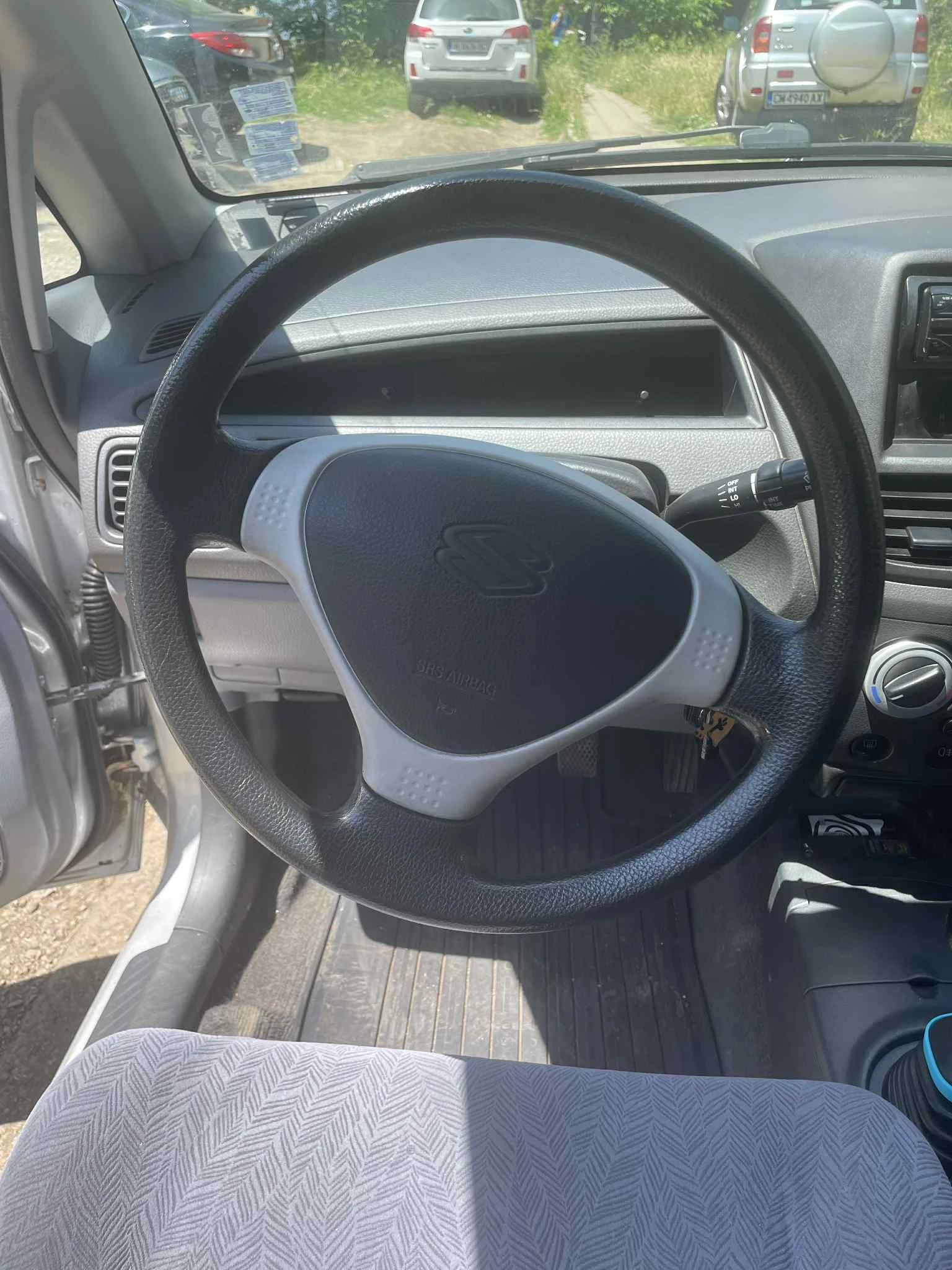 Suzuki Liana  - изображение 8