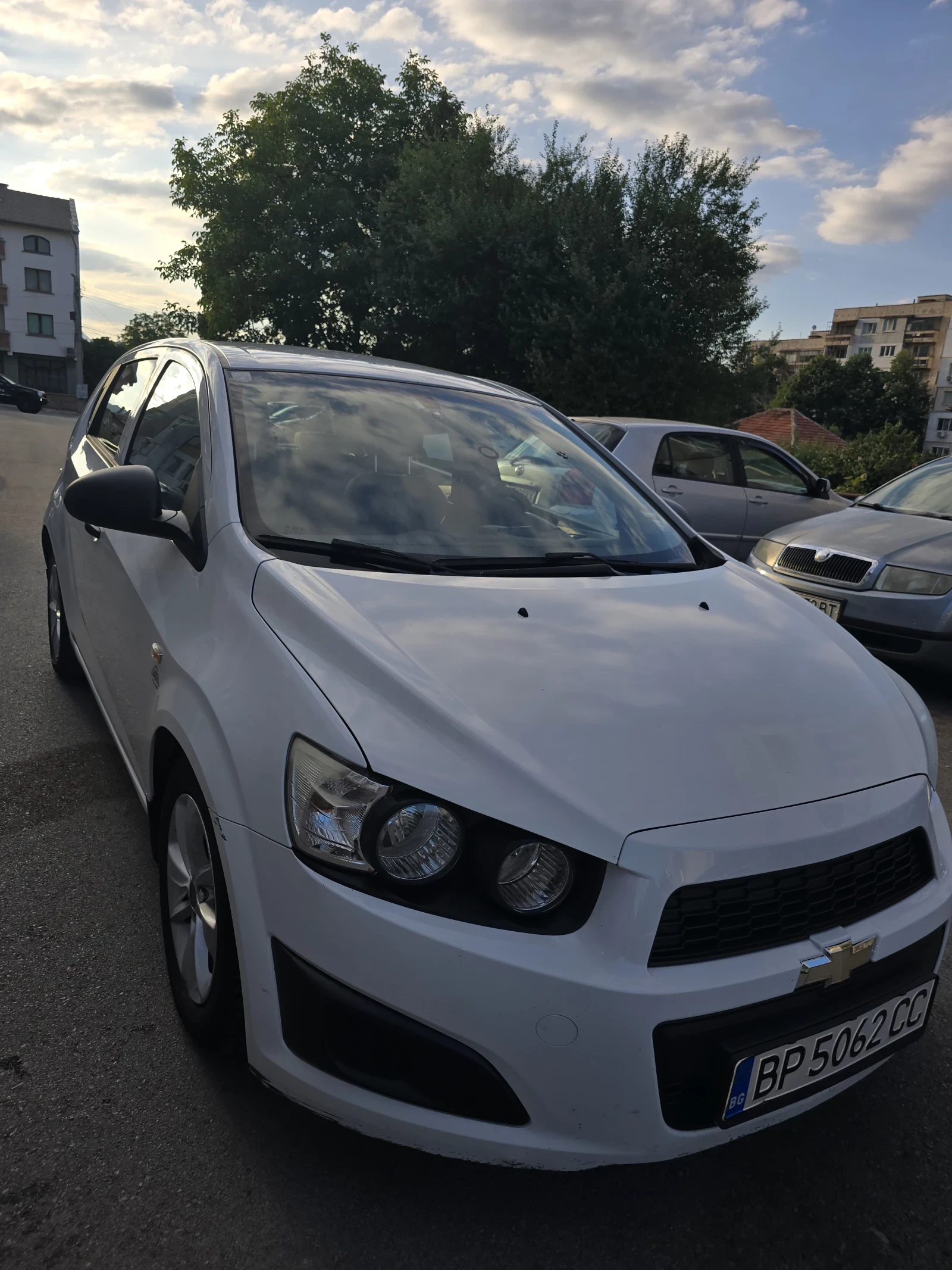 Chevrolet Aveo 2011 - изображение 2