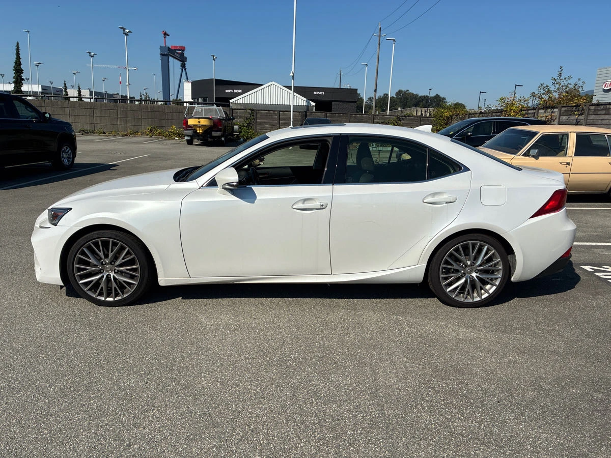 Lexus IS 300 * АвтоКредит*  - изображение 3