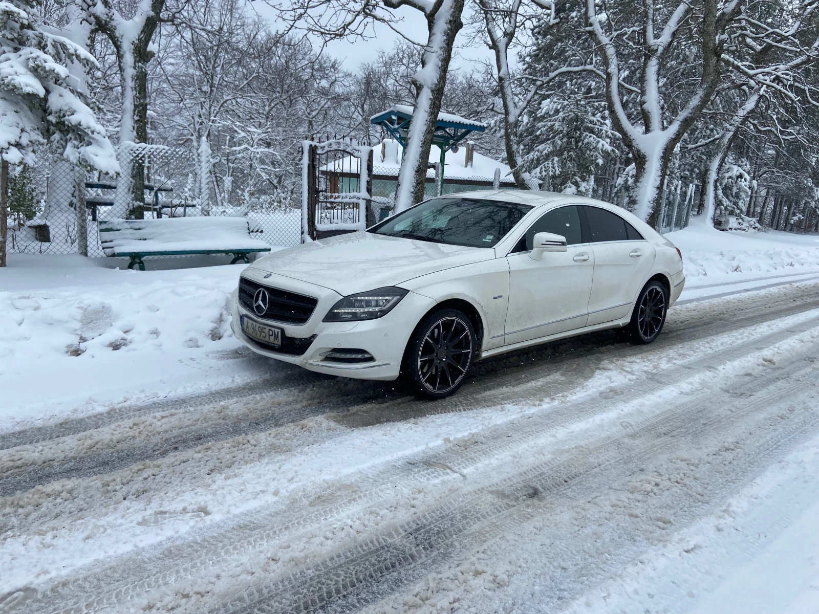 Mercedes-Benz CLS 350  - изображение 10