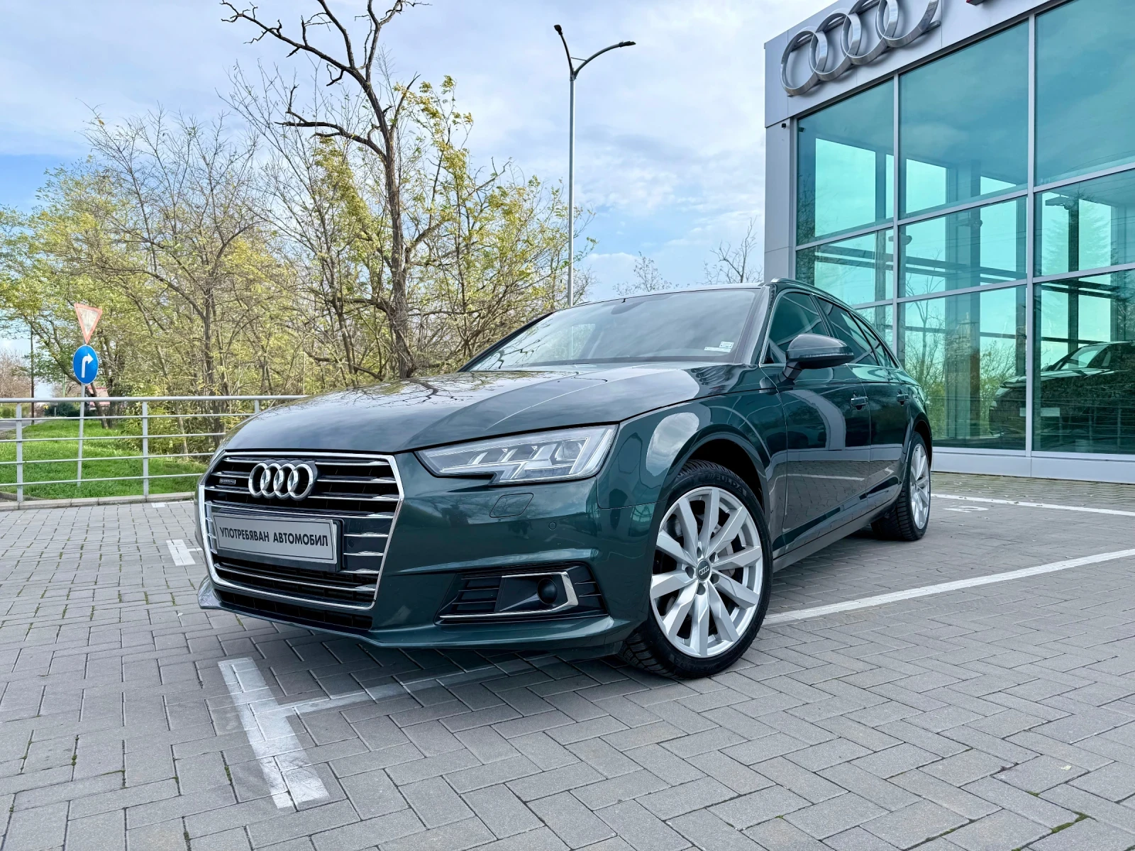 Audi A4 B9 MATRIX LED QUATTRO WEBASTO - изображение 4