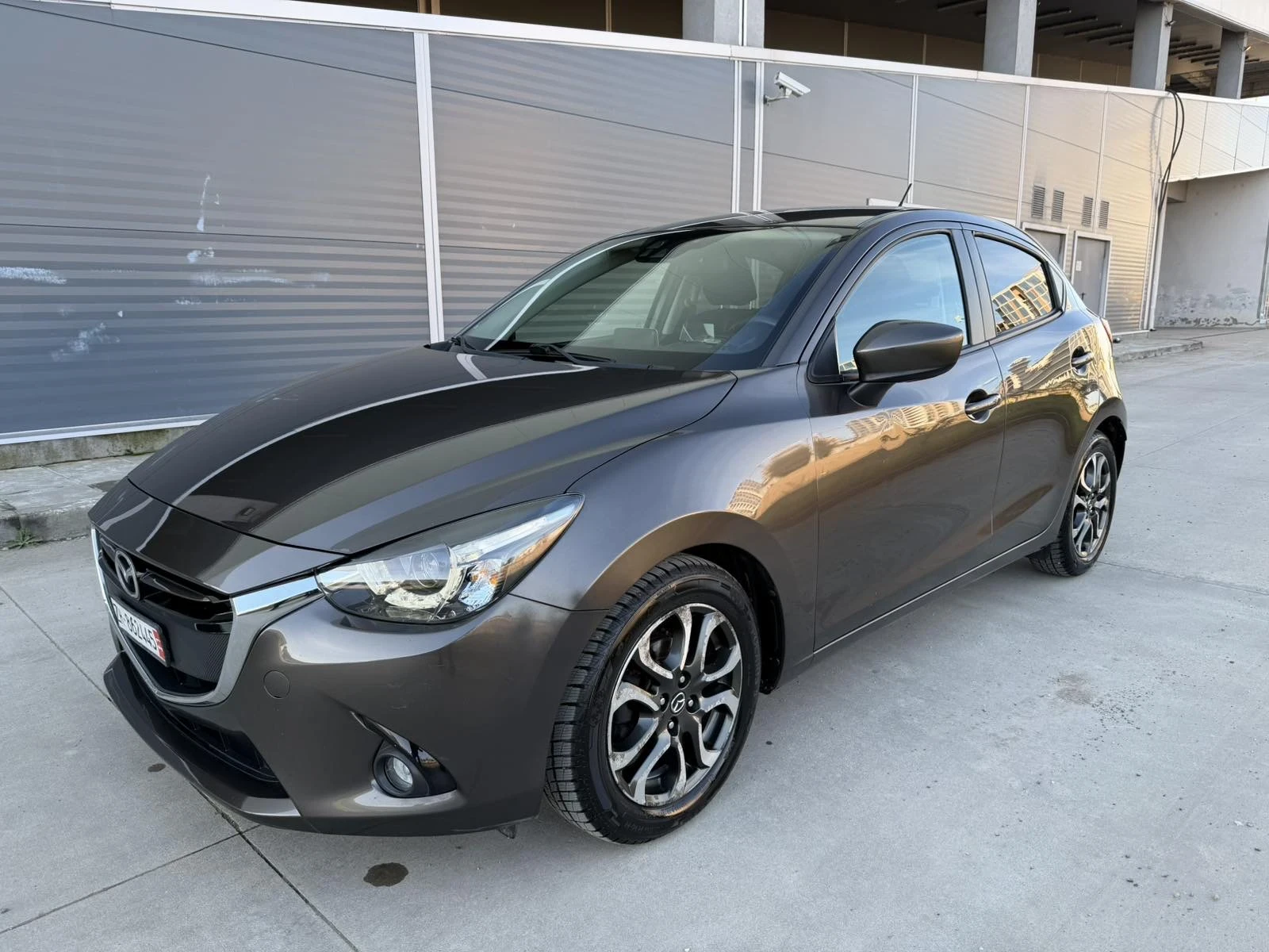 Mazda 2 1.5i 16V Skyactiv-G Revolution-115PS - изображение 2