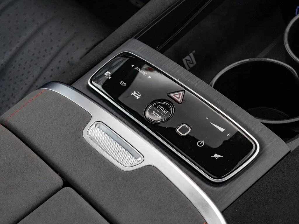 Mercedes-Benz EQS 580 4-MATIC AMG HYPERSCREEN  - изображение 6