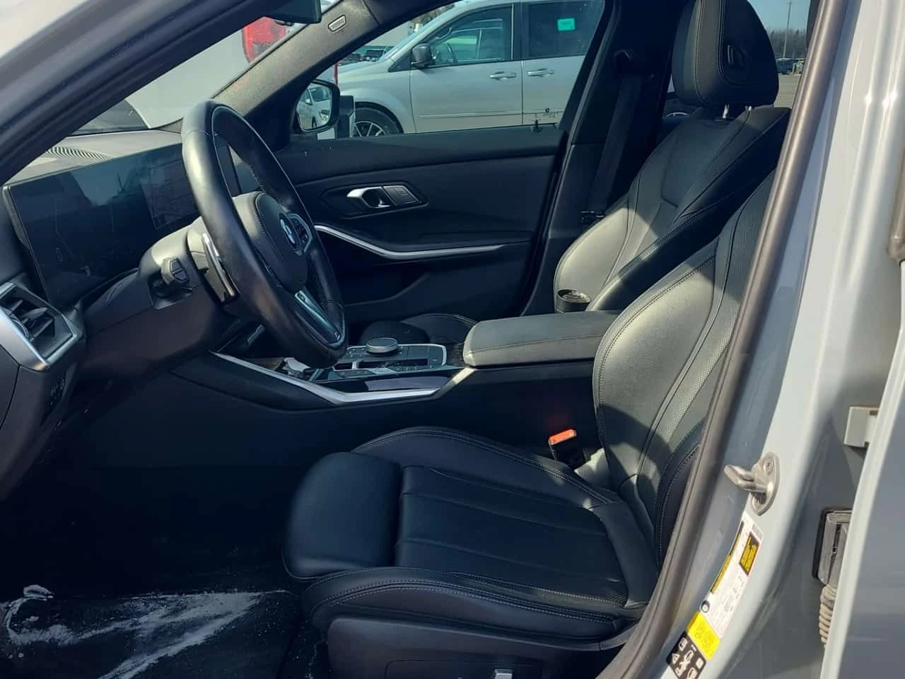 BMW 330 М Пакет/XDRIVE /CARFAX/Nardo Grey/Подгрев/Панорама, снимка 6 - Автомобили и джипове - 53740681