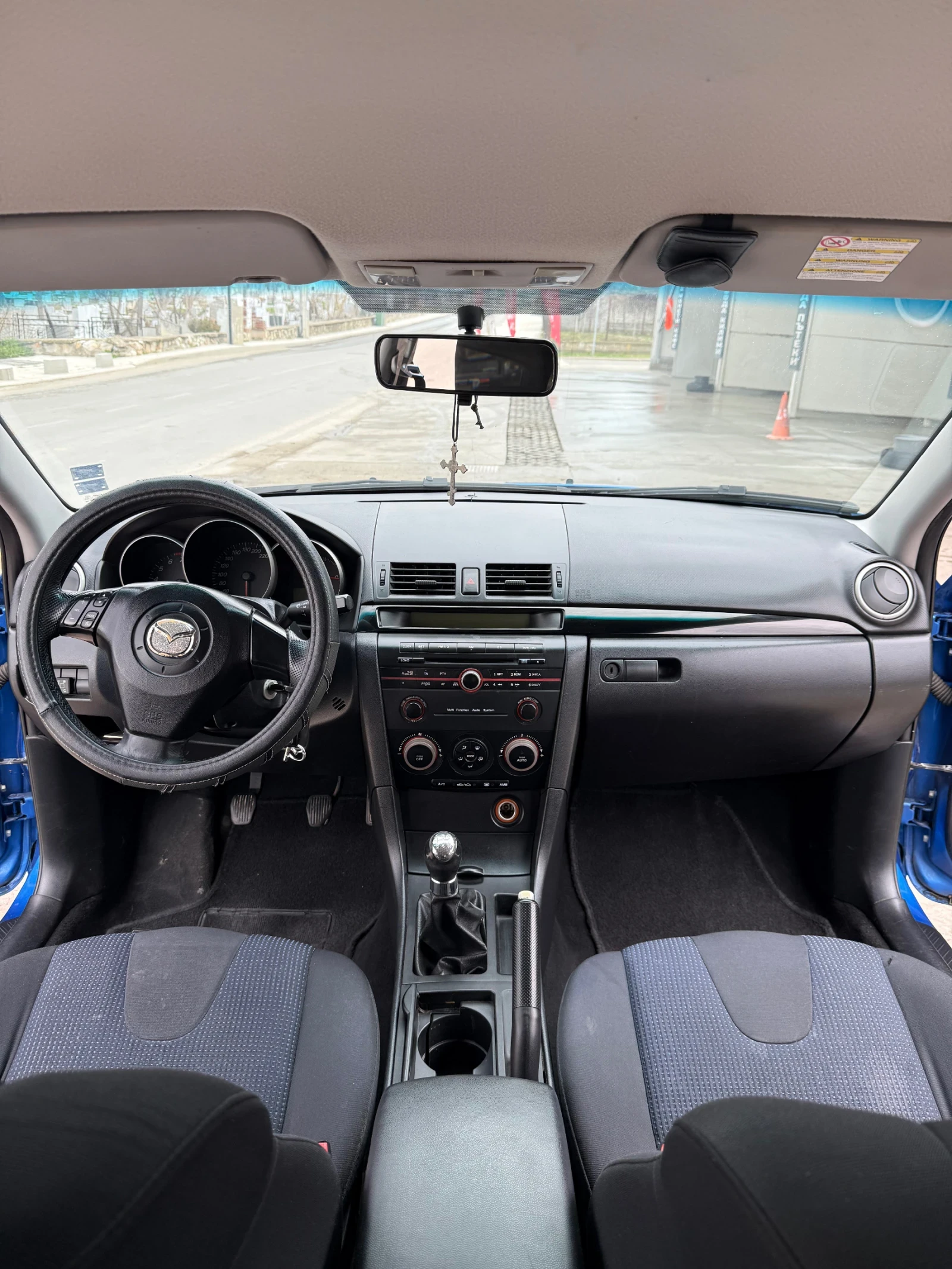 Mazda 3 Бензин/Газ, снимка 4 - Автомобили и джипове - 53754457