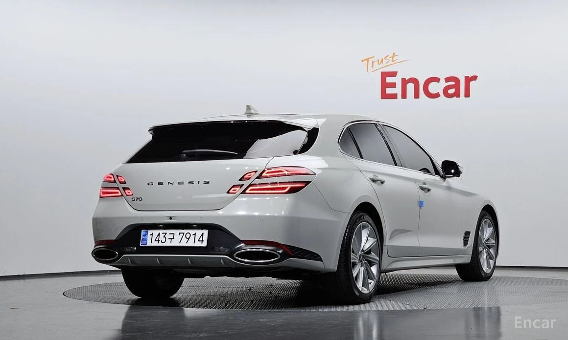 Genesis G70, снимка 2 - Автомобили и джипове - 53866151