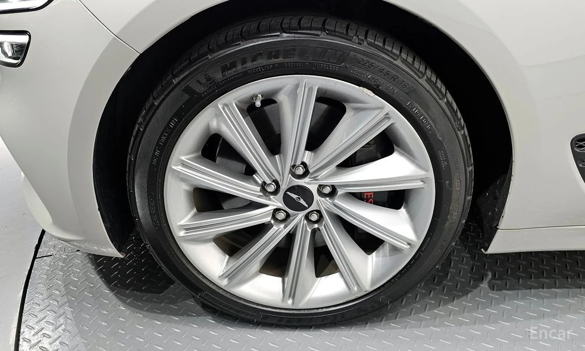 Genesis G70, снимка 5 - Автомобили и джипове - 53866151