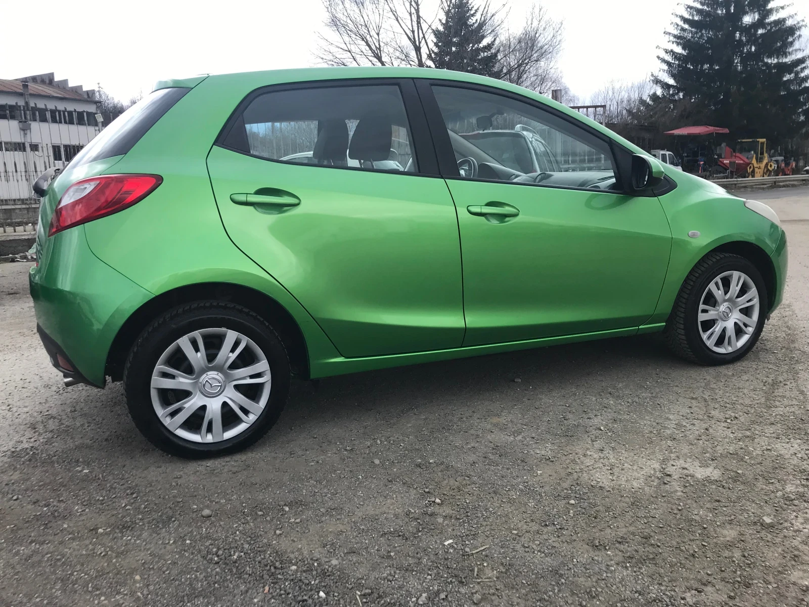 Mazda 2 1.3I GERMANY , снимка 5 - Автомобили и джипове - 53928630