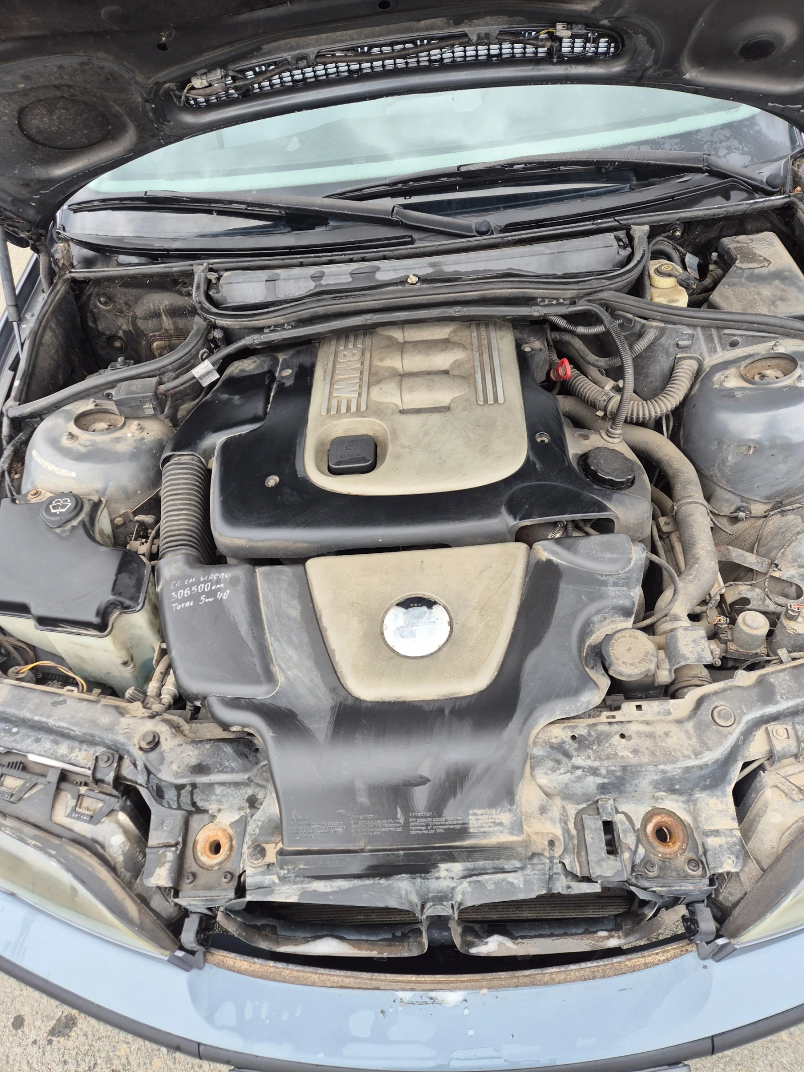 BMW 320, снимка 13 - Автомобили и джипове - 53934250