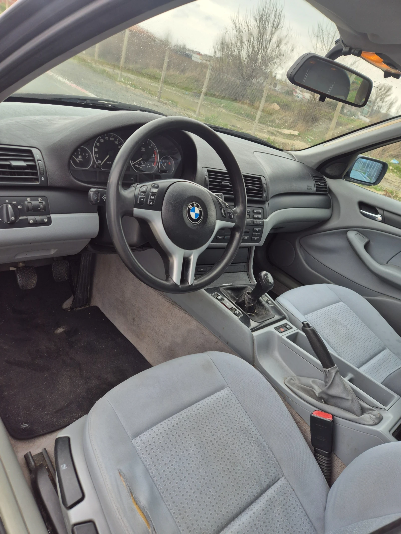 BMW 320, снимка 6 - Автомобили и джипове - 53934250