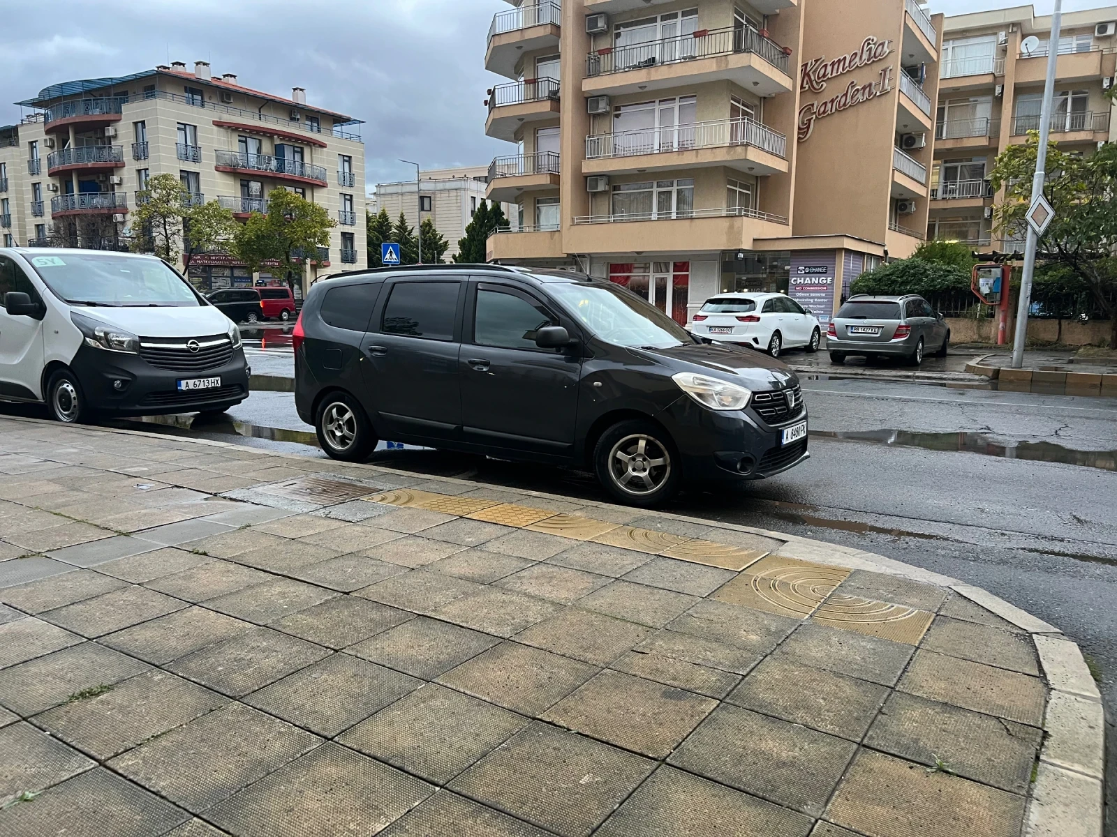 Dacia Lodgy 1.6 ������ / ��� | Mobile.bg � ����������� 7