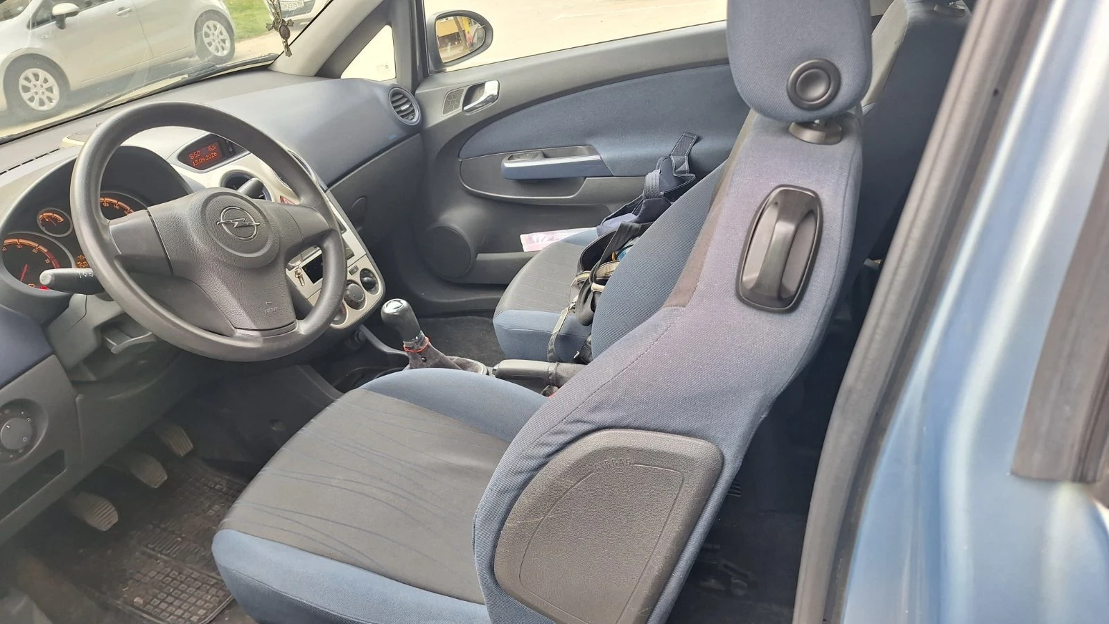 Opel Corsa, снимка 7 - Автомобили и джипове - 54399957