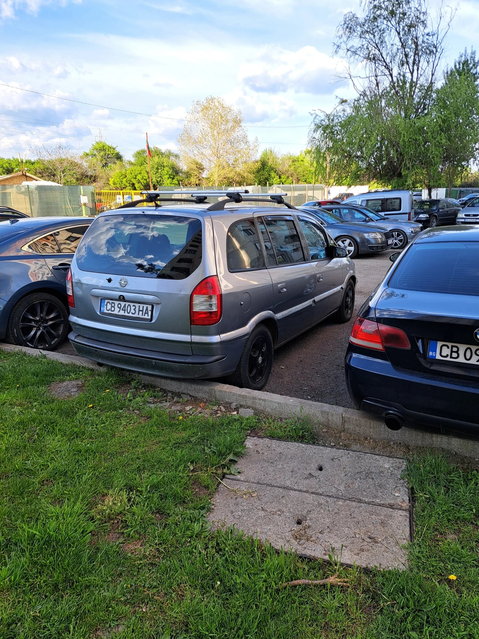 Opel Zafira, снимка 4 - Автомобили и джипове - 54415873