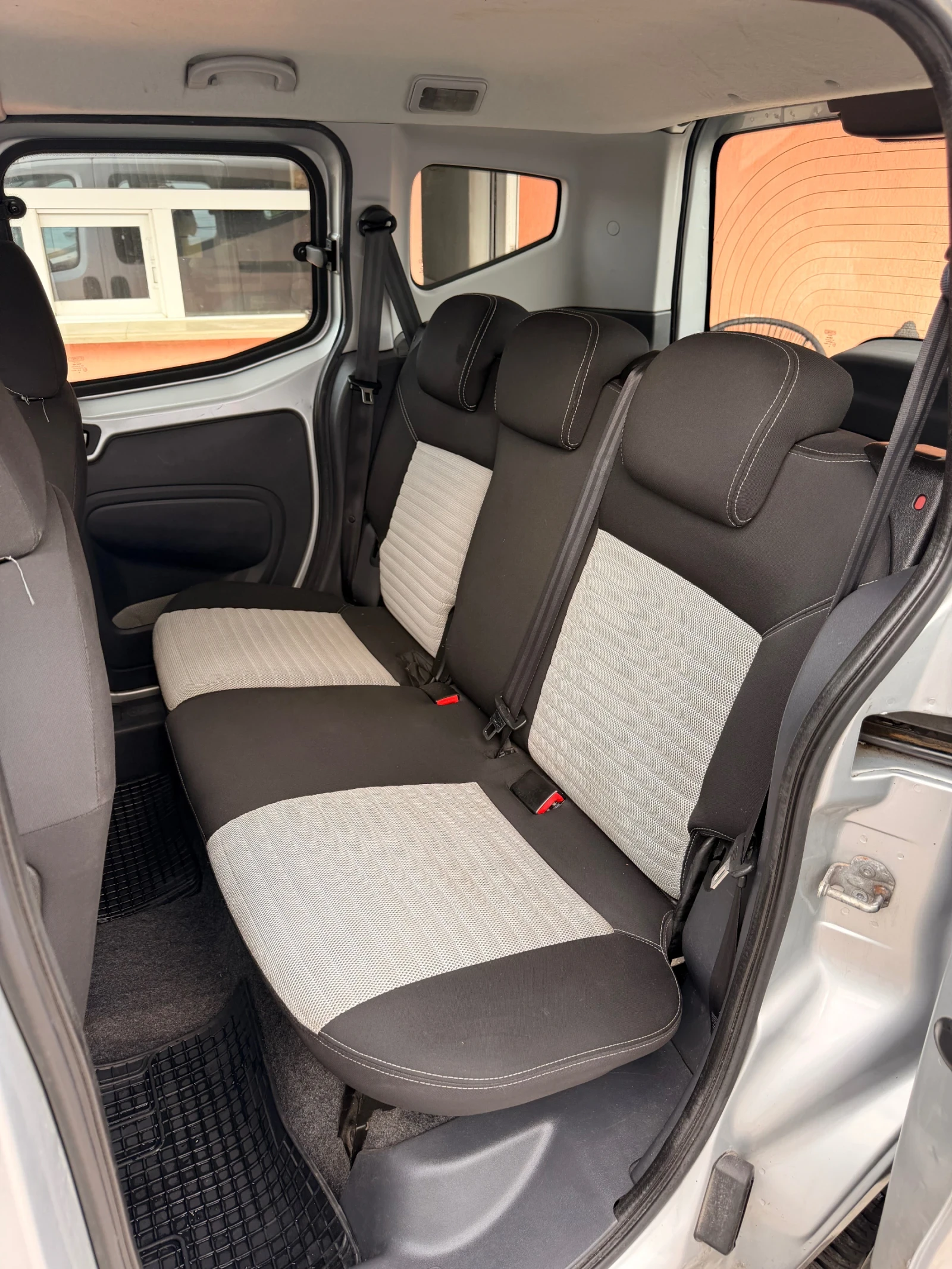 Fiat Qubo 1.4i | Mobile.bg � ����������� 12