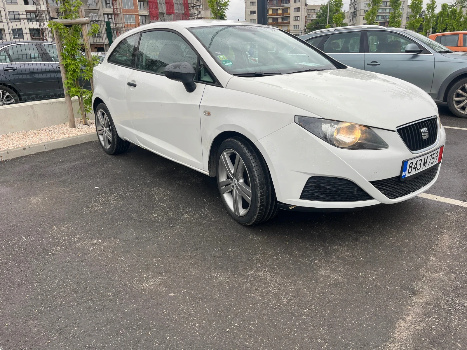 Seat Ibiza, снимка 4 - Автомобили и джипове - 54502290