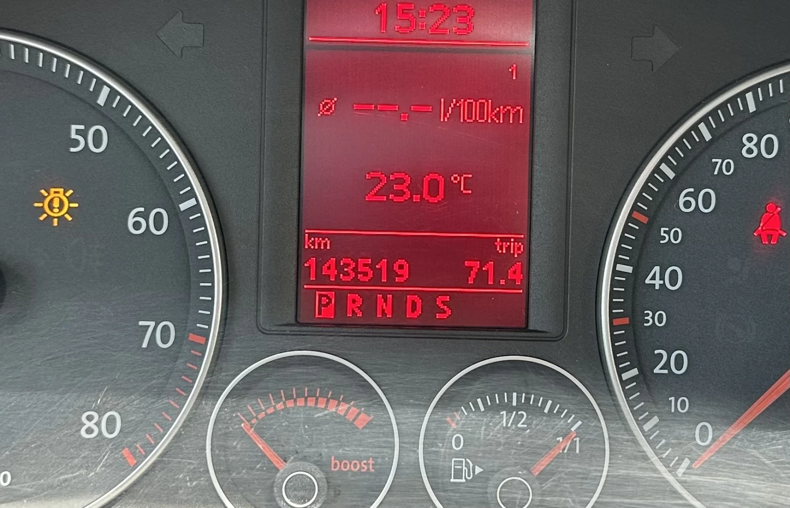 VW Golf GOLF GT 1.4 170ks, снимка 17 - Автомобили и джипове - 54838884