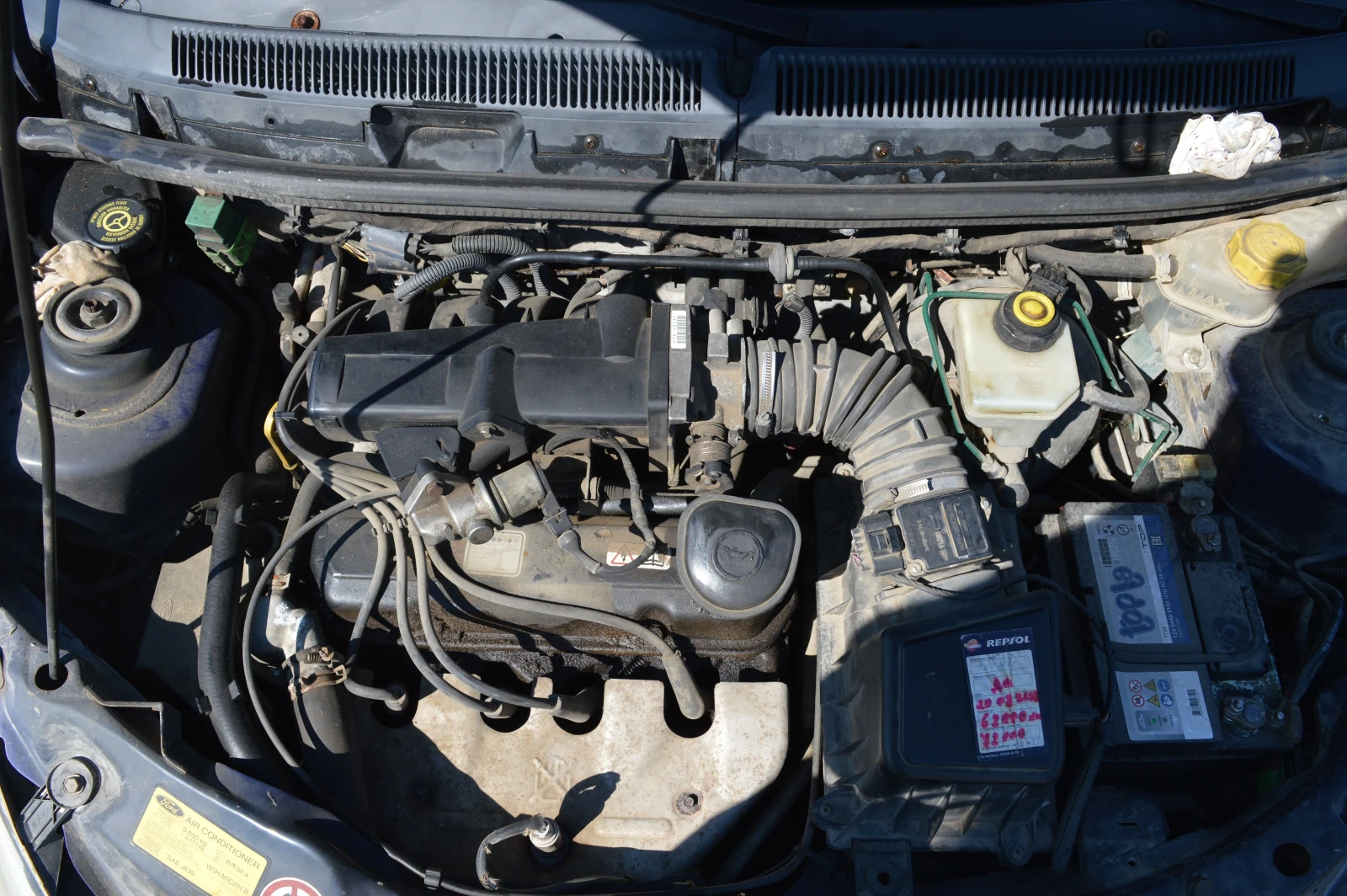 Ford Ka  1.3 i 60кс, снимка 10 - Автомобили и джипове - 55025247
