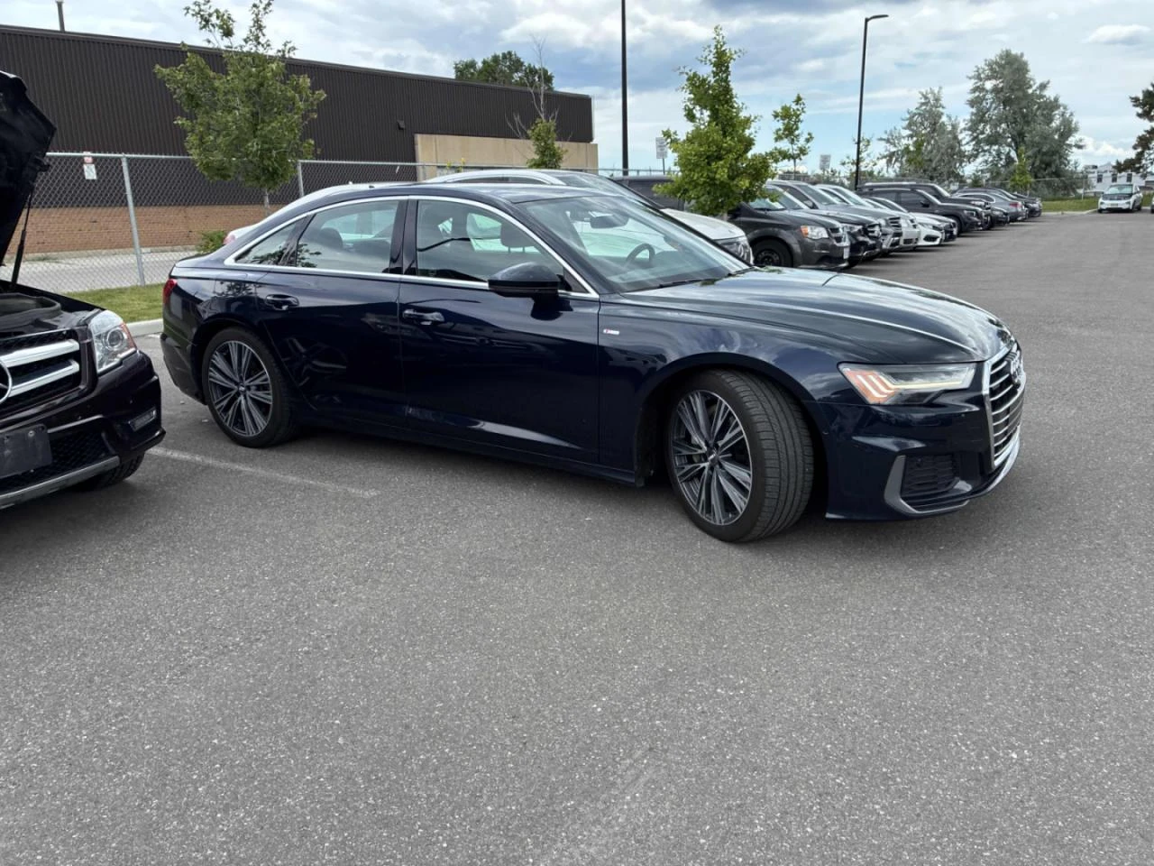 Audi A6 Technik* S-line* Подгрев* Обдух* Пано* 360, снимка 4 - Автомобили и джипове - 55250323