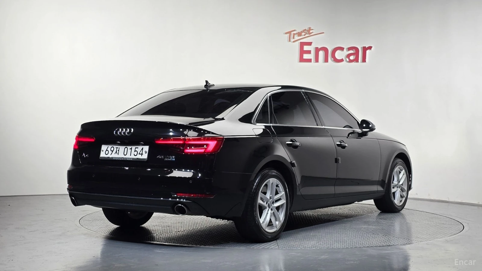 Audi A4 45 TFSI QUATTRO PREMIUM, снимка 2 - Автомобили и джипове - 55435807