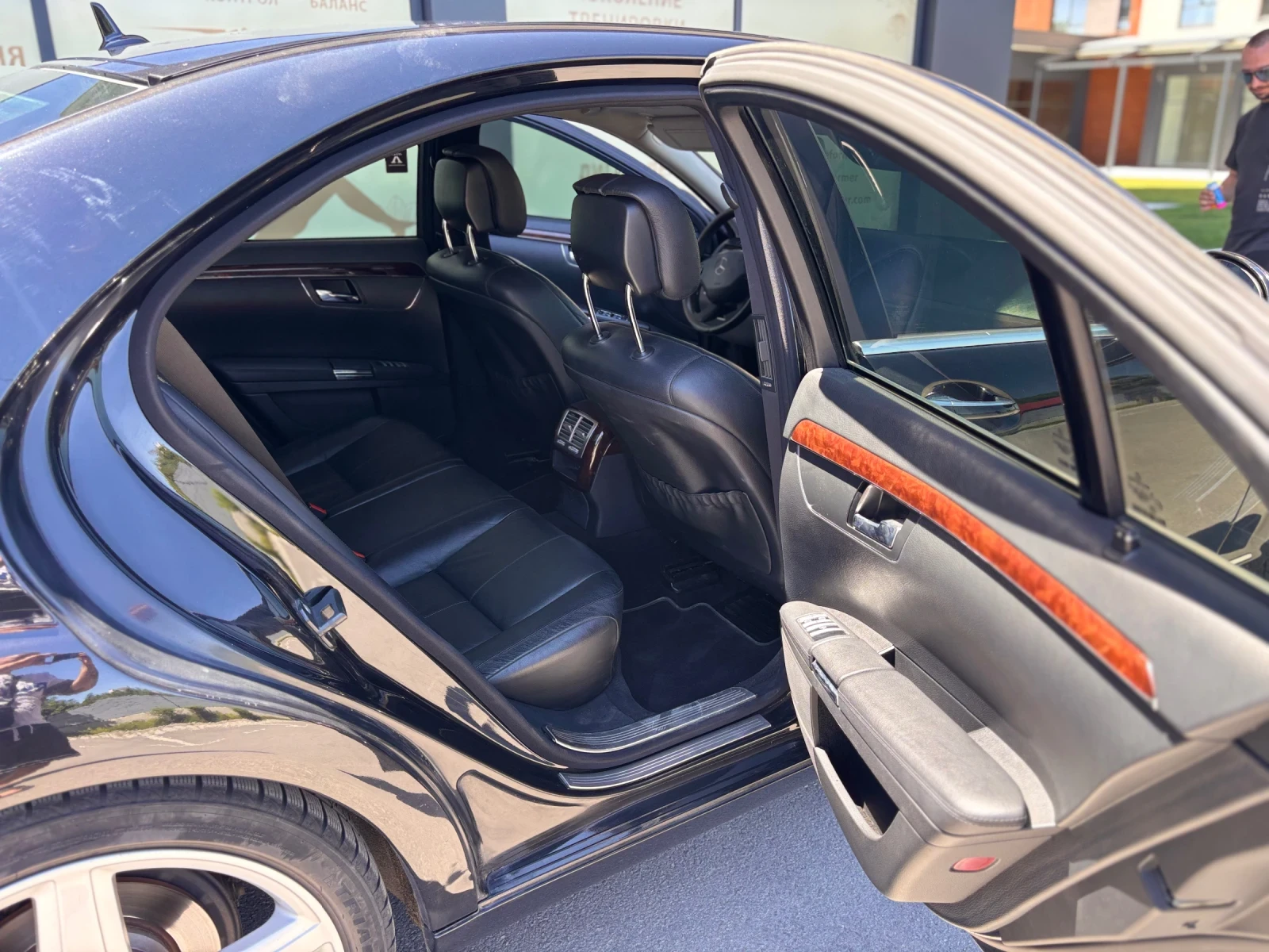 Mercedes-Benz S 320 AMG Pack, снимка 13 - Автомобили и джипове - 55509692