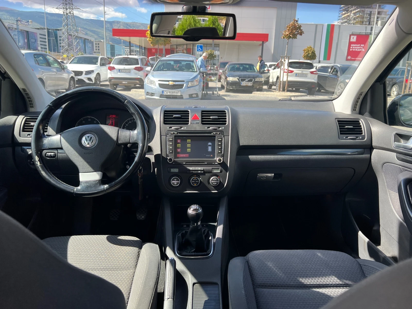 VW Golf GT Sport 170к.с, снимка 11 - Автомобили и джипове - 55571846