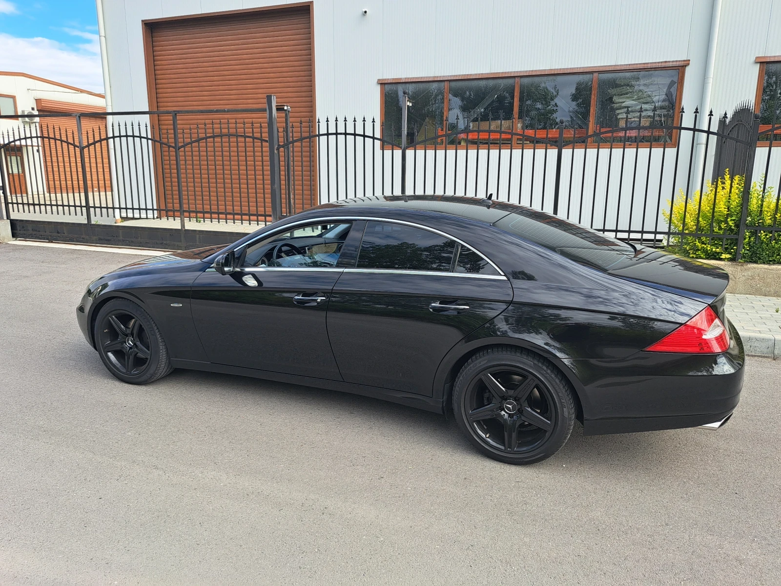 Mercedes-Benz CLS 350 Grand Edition, снимка 7 - Автомобили и джипове - 55663424