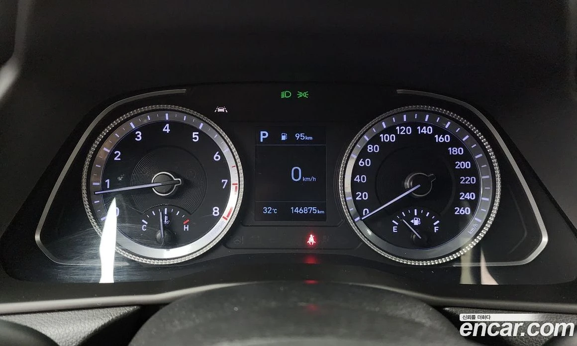 Hyundai Sonata 2.0 Premium, снимка 8 - Автомобили и джипове - 55676649