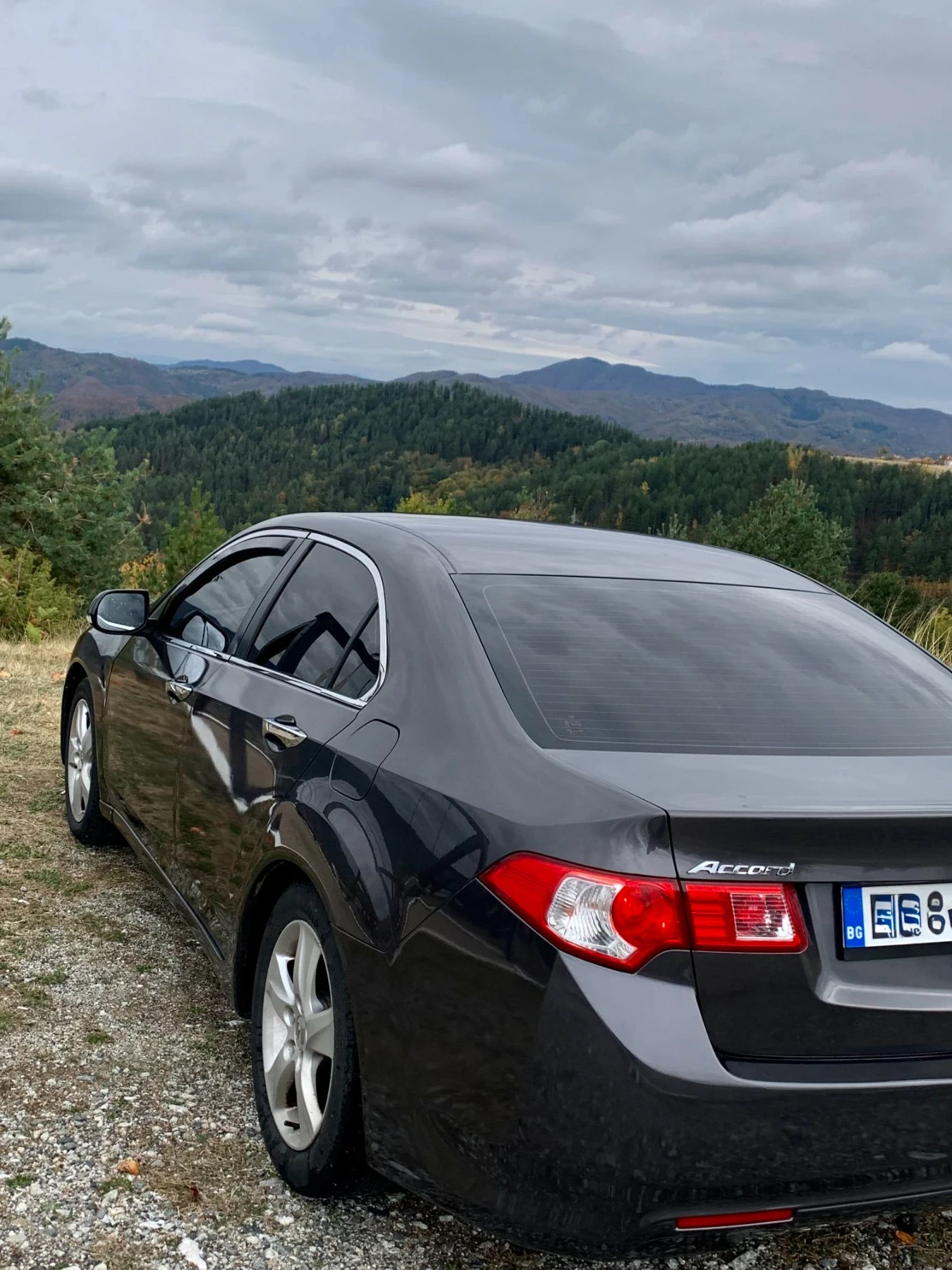 Honda Accord 2.2 i-DTEC, снимка 4 - Автомобили и джипове - 56508437