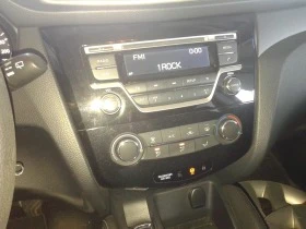 Nissan Qashqai 1.2i, снимка 7