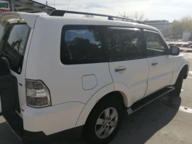 Mitsubishi Pajero Вагон, снимка 9