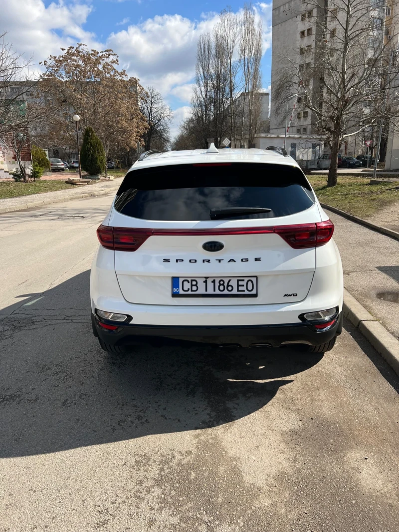 Kia Sportage, снимка 4 - Автомобили и джипове - 49344362