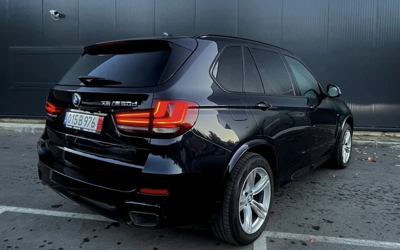 BMW X5 M50D, снимка 4 - Автомобили и джипове - 50911212