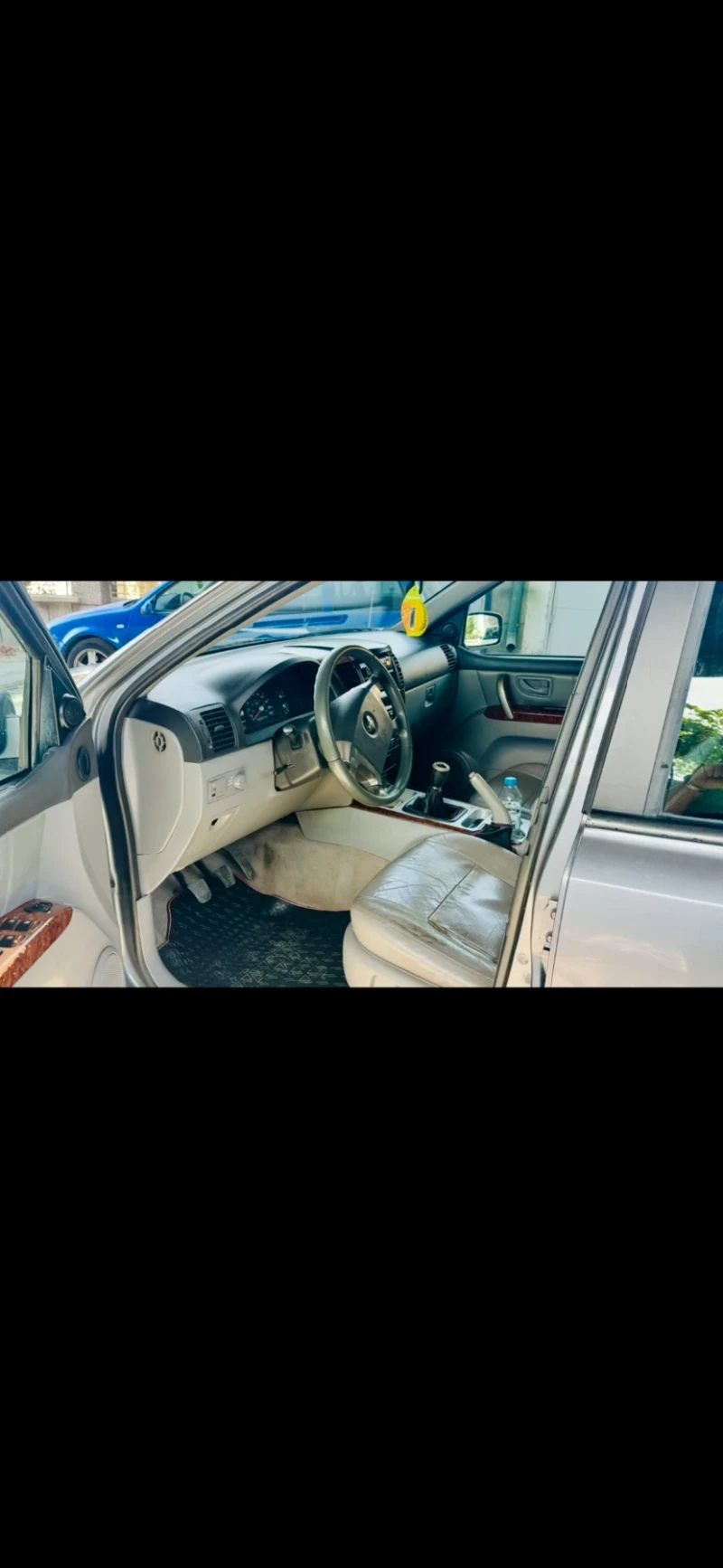 Kia Sorento 2.4 I, снимка 12 - Автомобили и джипове - 53416640