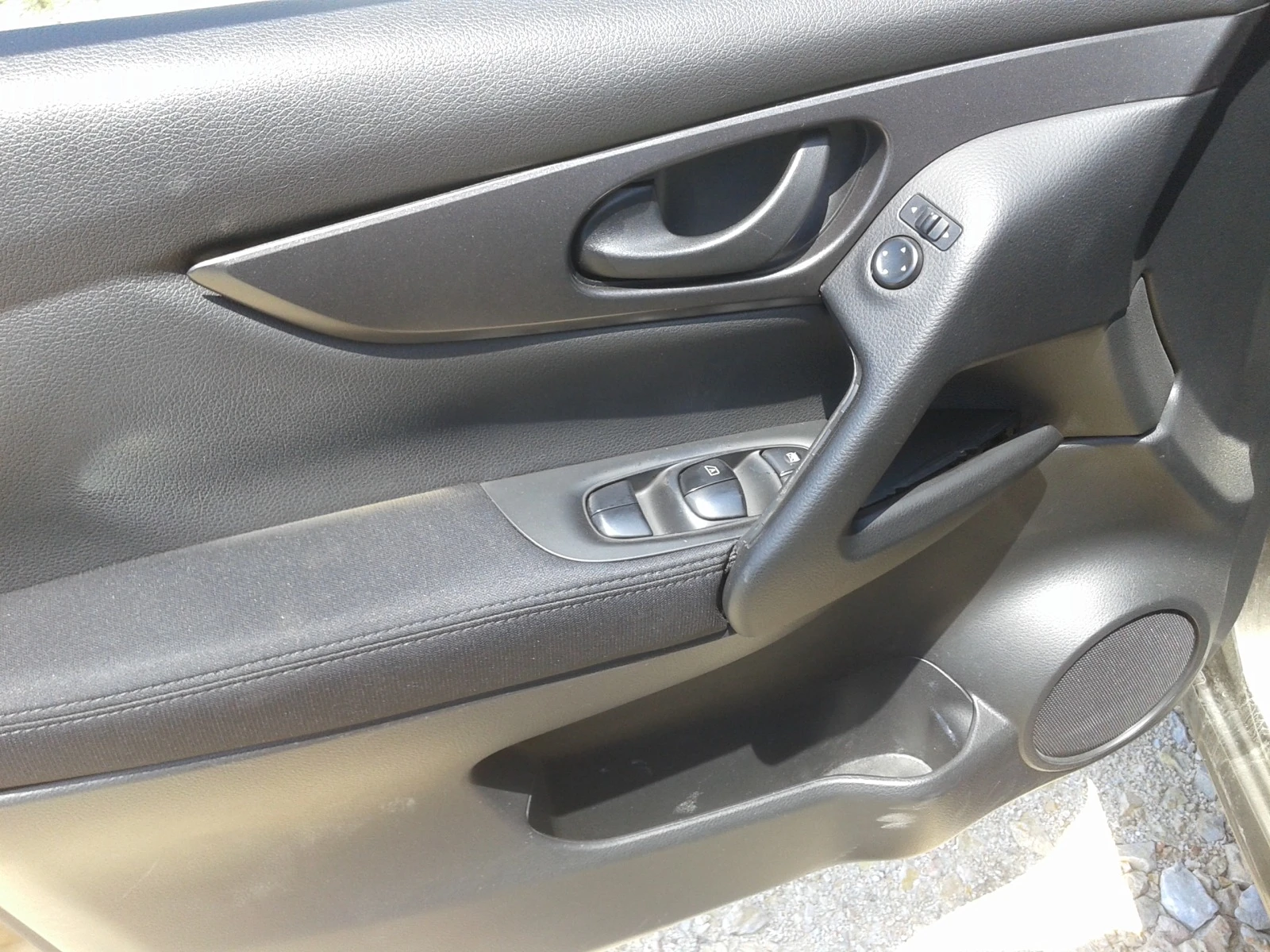 Nissan Qashqai 1.2i | Mobile.bg   12