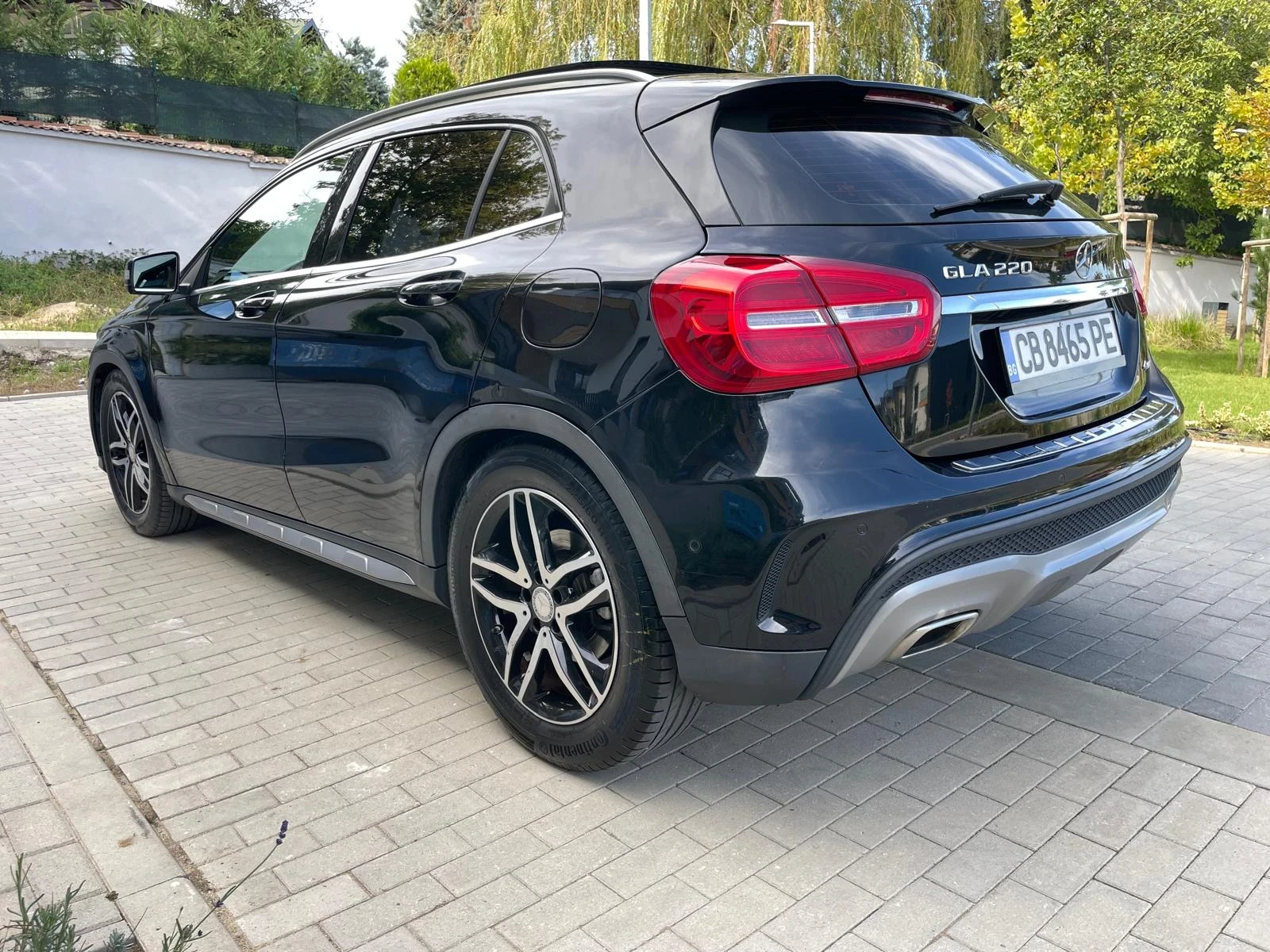 Mercedes-Benz GLA 220 4MATIC/AMG - изображение 4