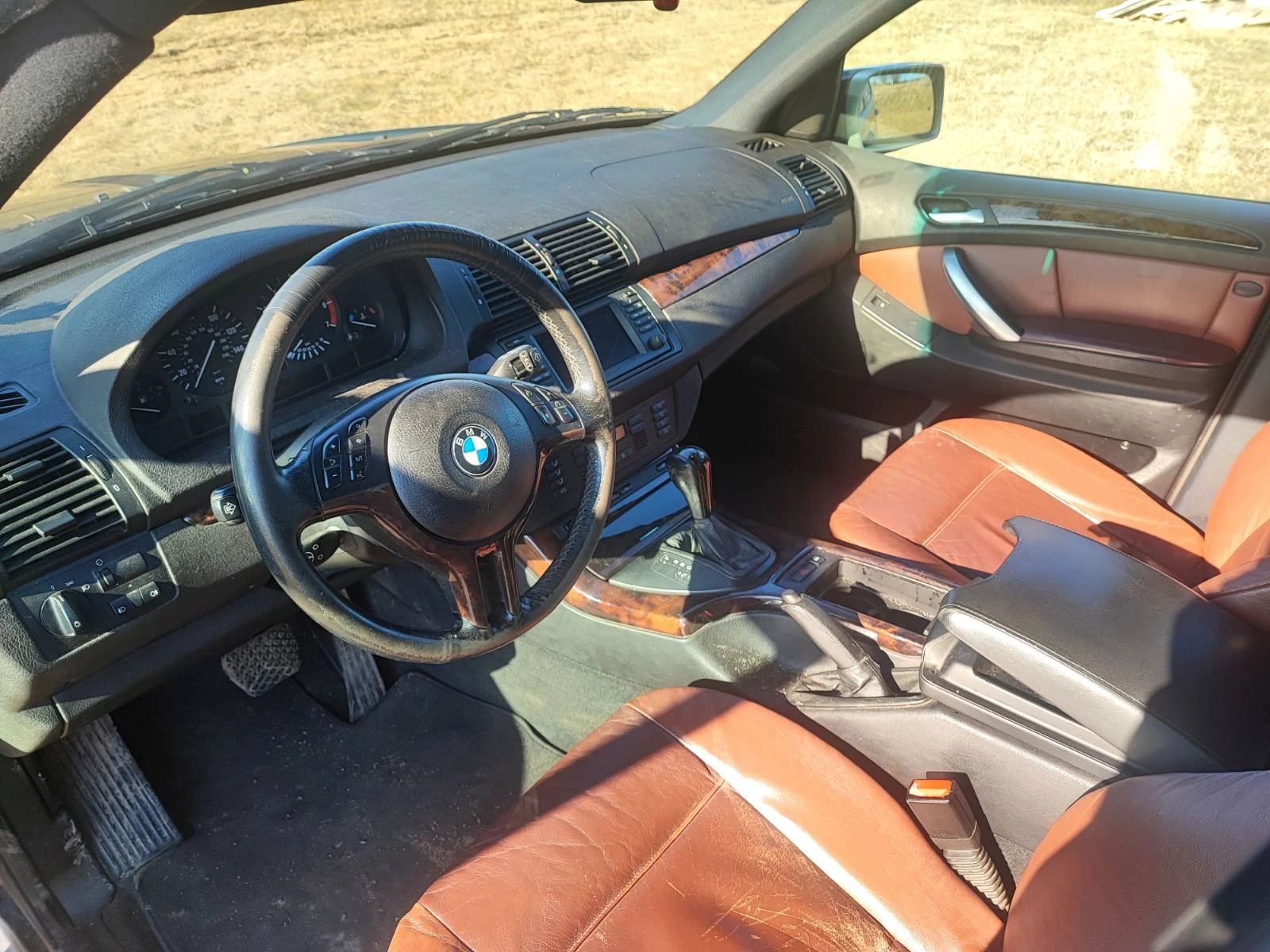 BMW X5 4.4i* Цяла за части - изображение 9