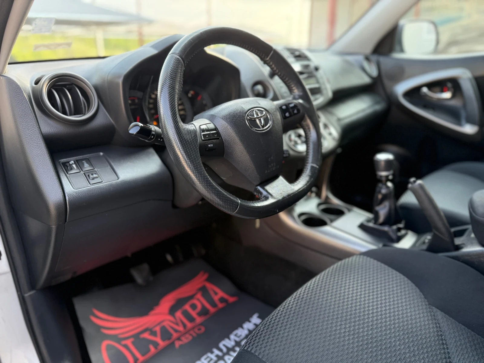Toyota Rav4 2.2D 150ps 4x4. СОБСТВЕН ЛИЗИНГ / БАРТЕР - изображение 6