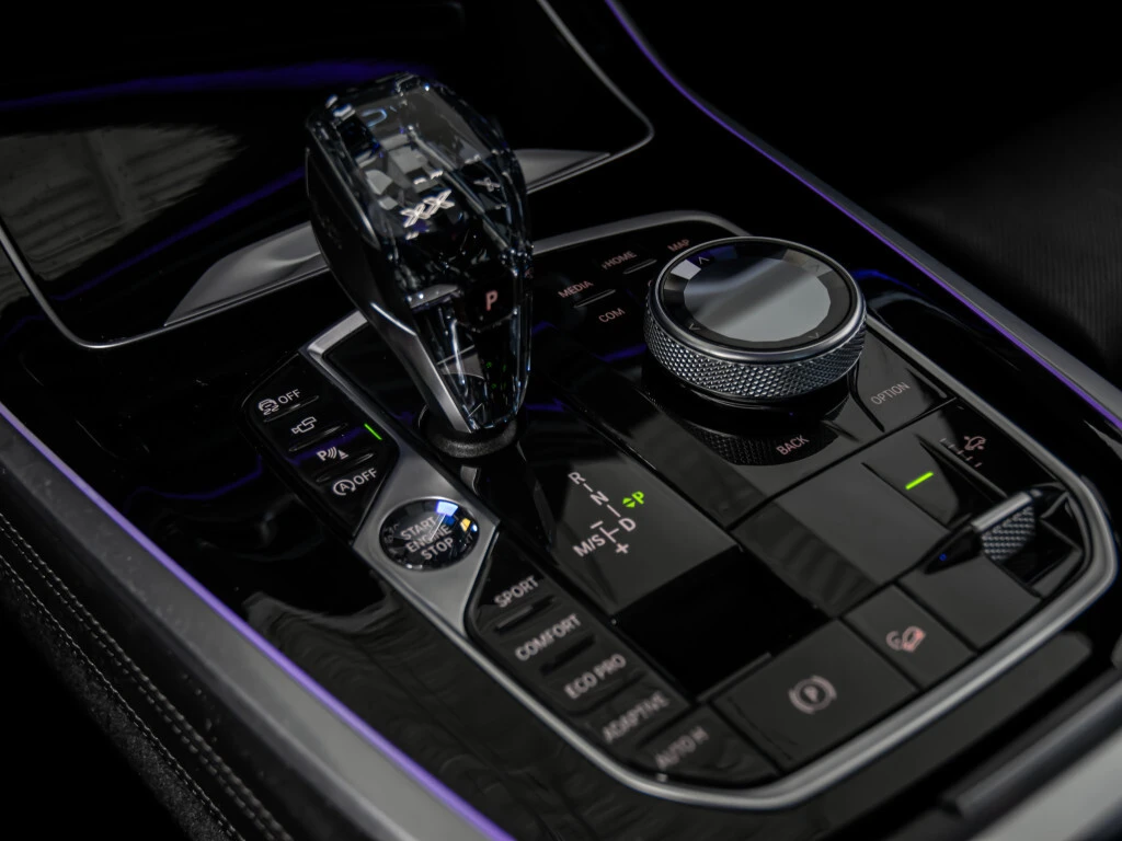 BMW X7 XDrive40i M SPORT 7-PASS HUD 360CAM CRISTAL SHIFTE | Mobile.bg � ����������� 11