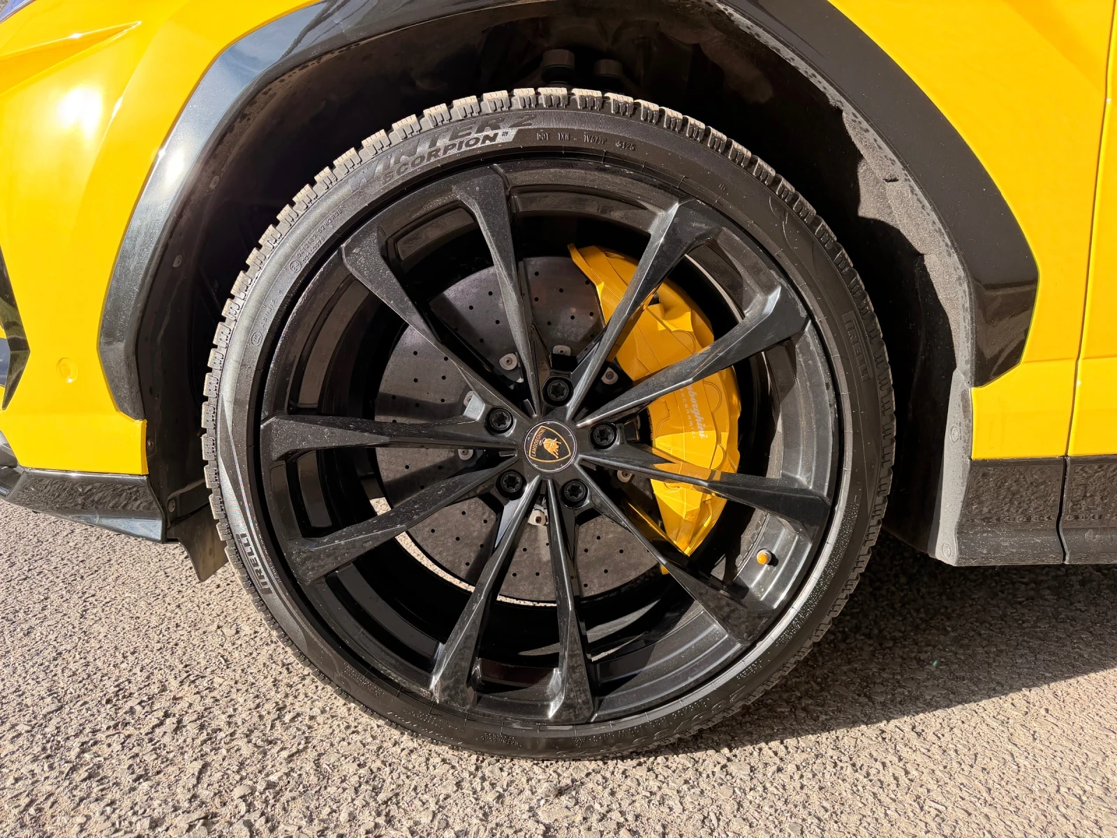 Lamborghini Urus, снимка 16 - Автомобили и джипове - 53802673